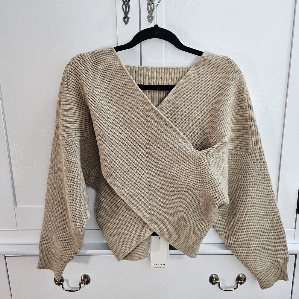 Gorgeous Commense Crossover Sweater